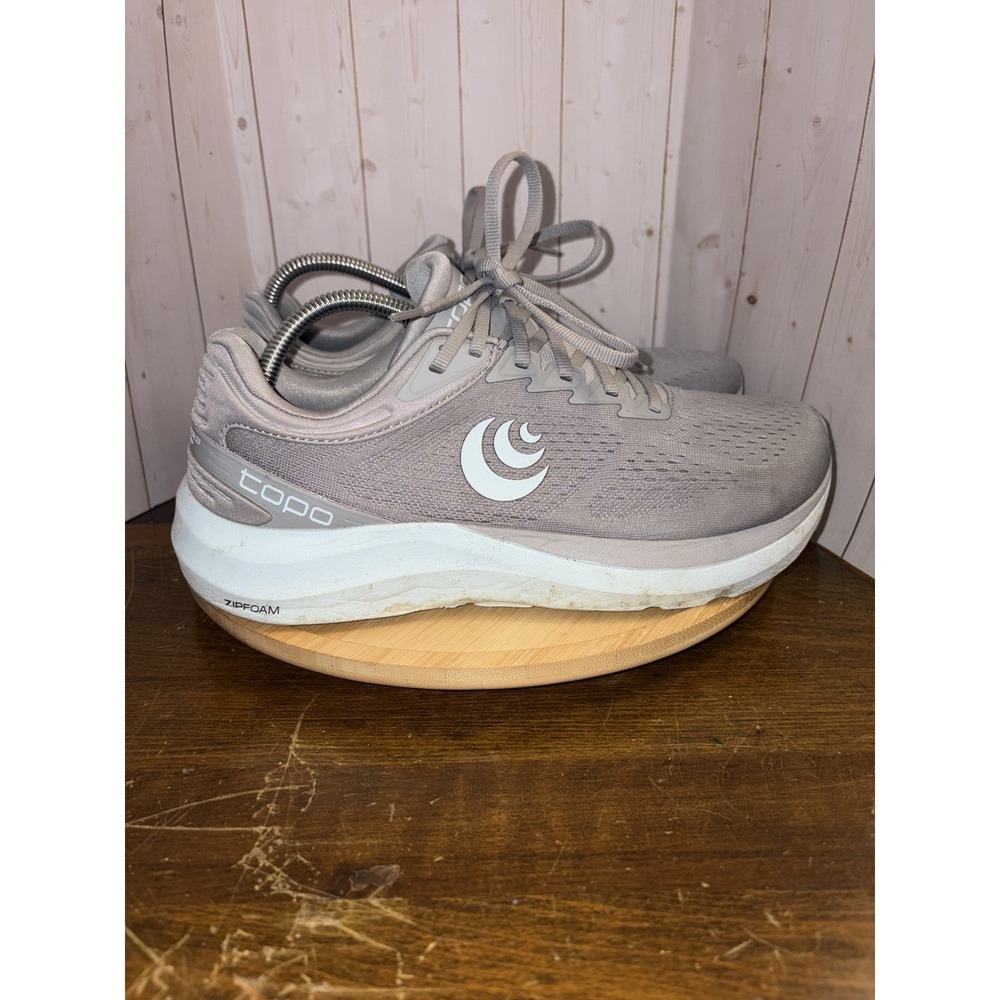 Topo Athletic Phantom 3 Shoes Grey Stone Running Sneakers Womens Size 10